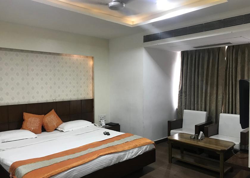 Madhya Pradesh Indore Standard Room