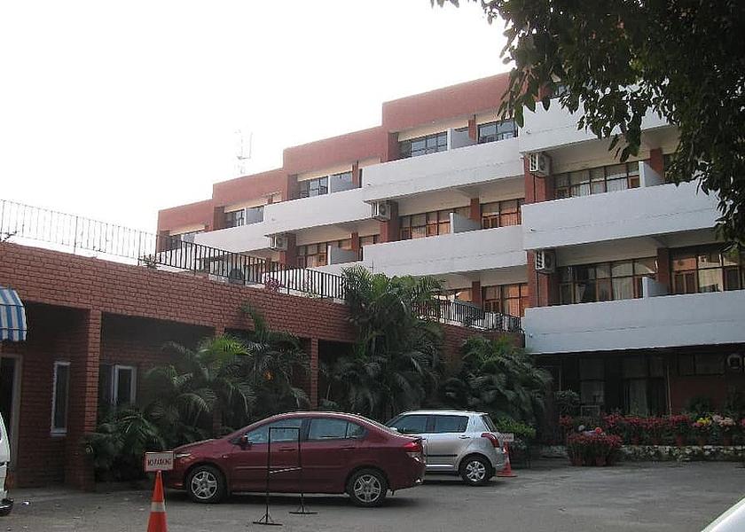 Haryana Chandigarh Hotel Exterior