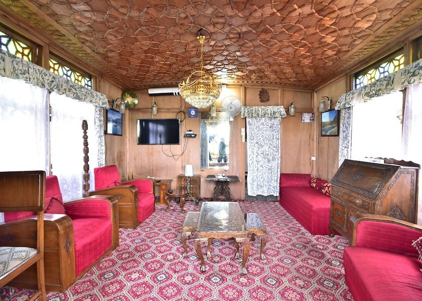 Jammu and Kashmir Srinagar Interior entrance