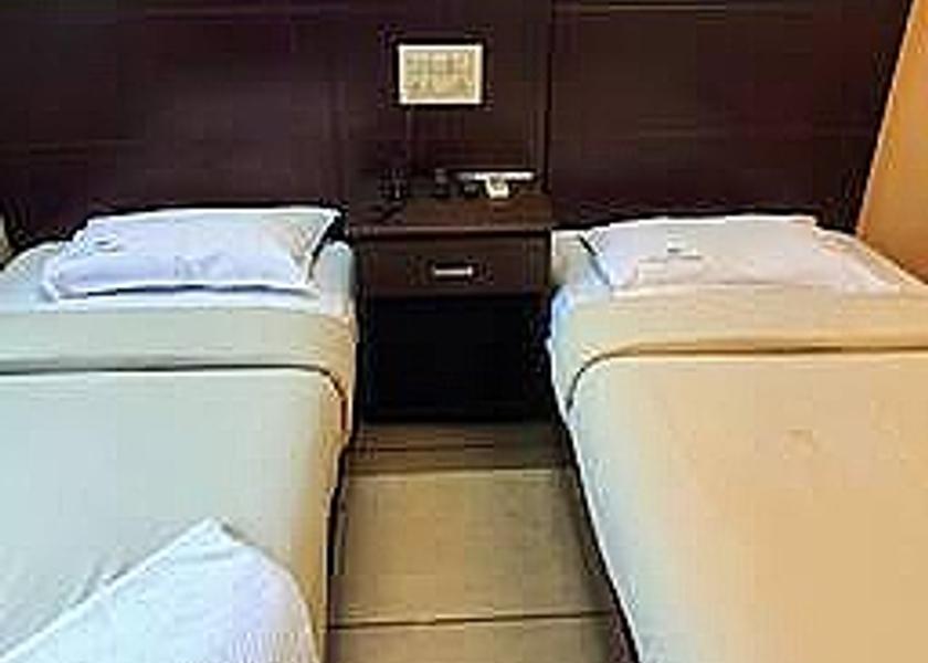 Tamil Nadu Coimbatore PLEASURE A/C Double  OCCUPANCY