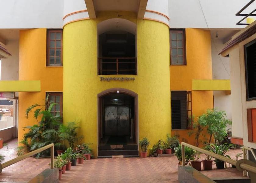 Karnataka Badami Hotel Exterior