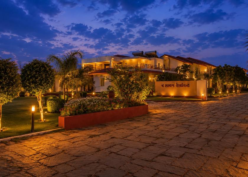 Gujarat Dhari Hotel View