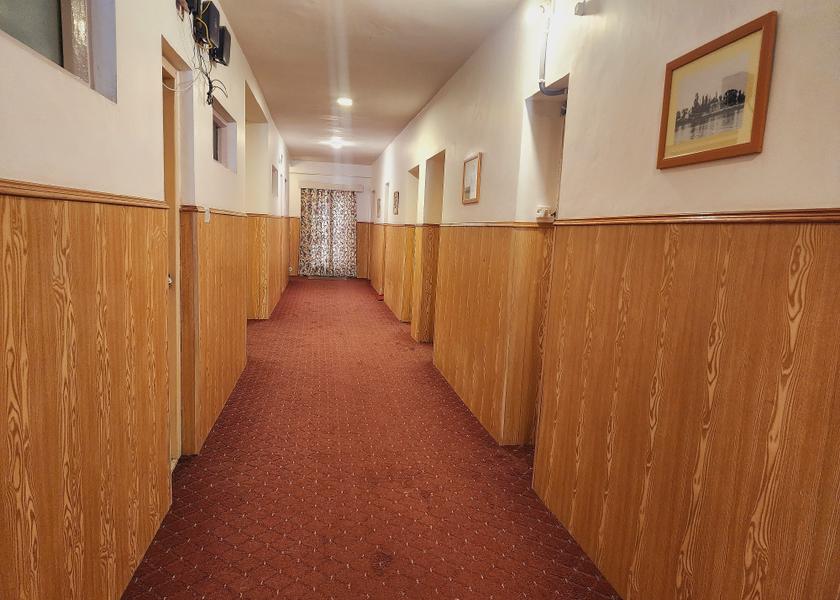 Jammu and Kashmir Srinagar Public Areas