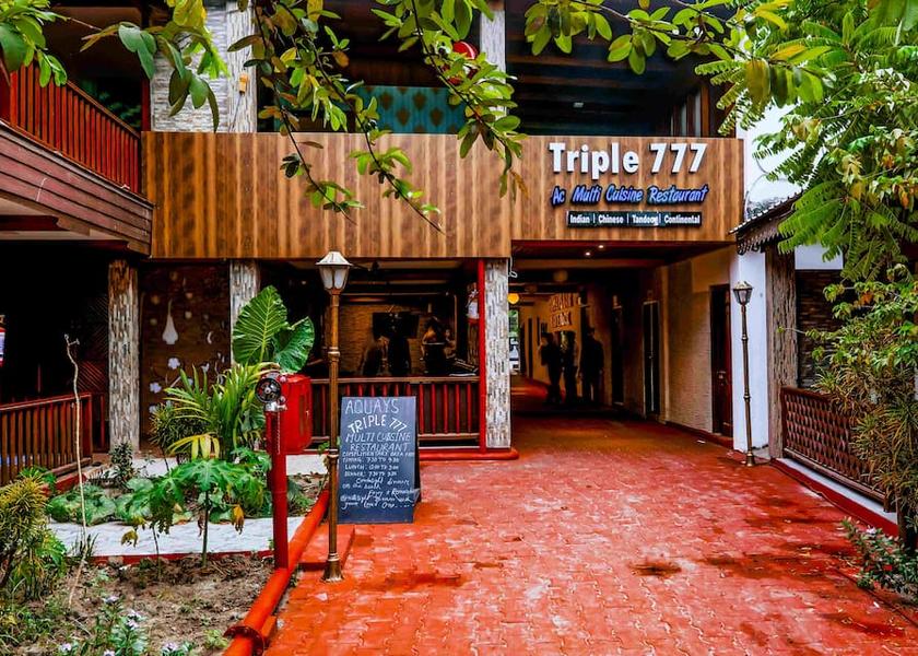 Andaman and Nicobar Havelock Island Aquays