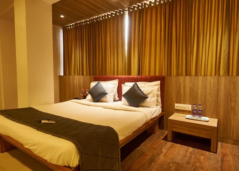 Maharashtra Shirdi Super Deluxe Room