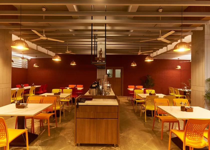 Maharashtra Shirdi Food & Dining