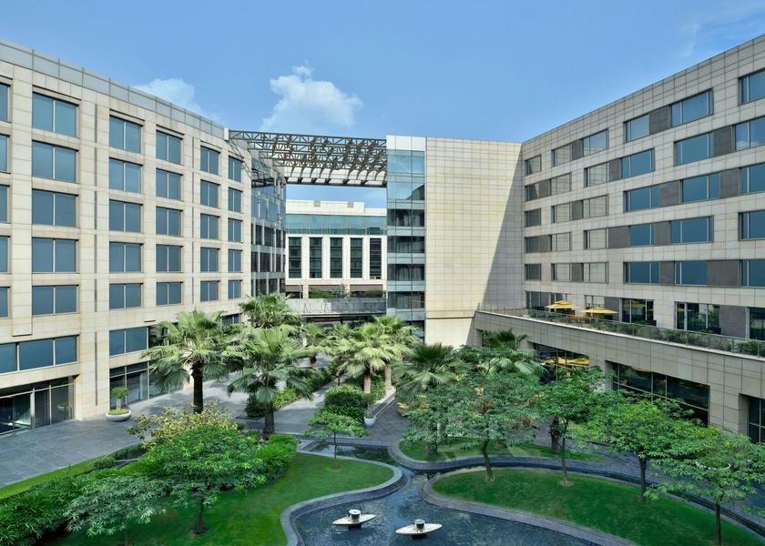 Delhi Delhi Courtyard View