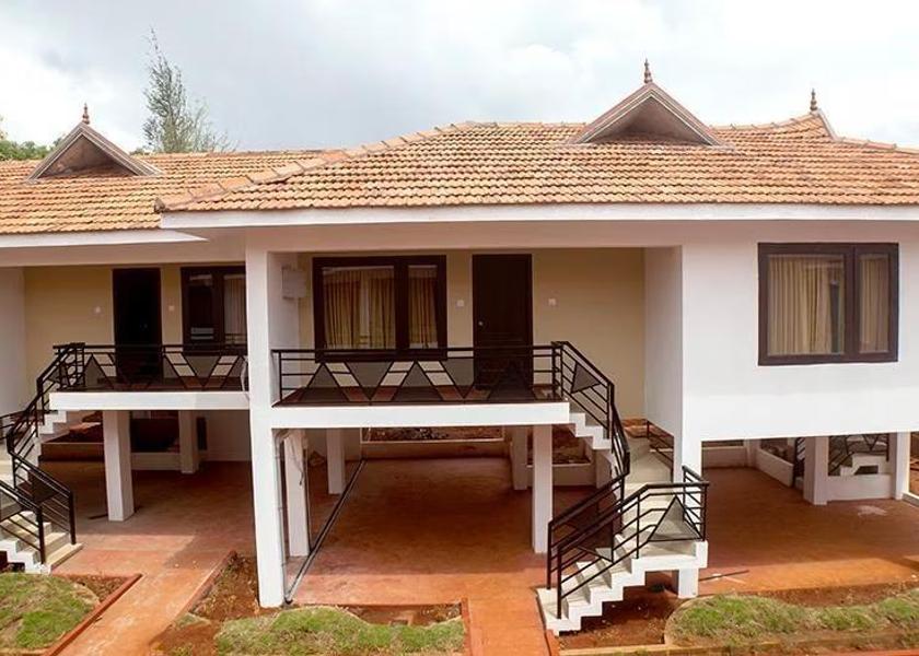 Tamil Nadu Courtrallam Hotel Exterior