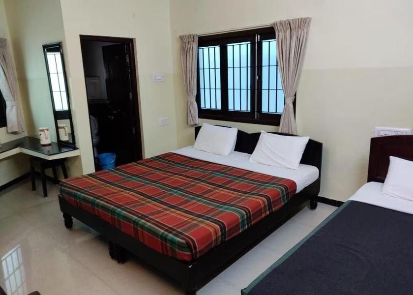 Tamil Nadu Yercaud 1025