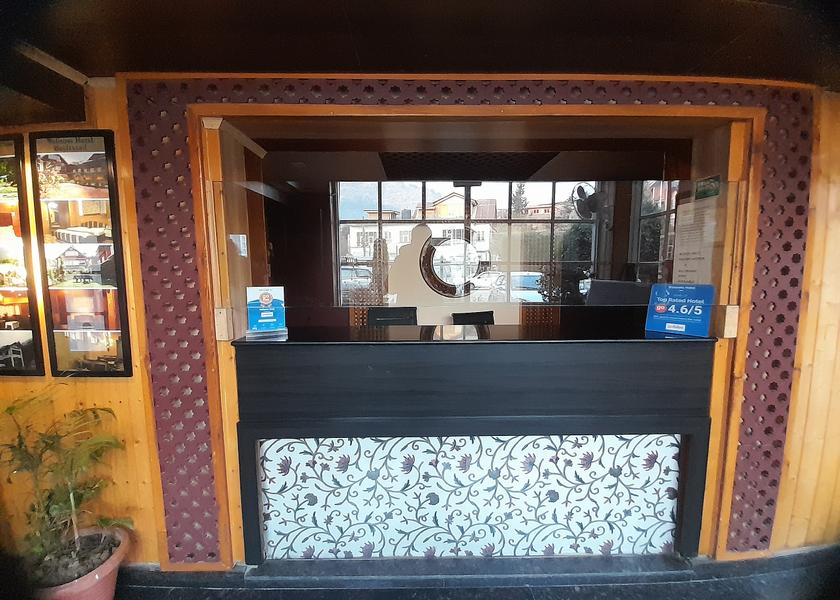 Jammu and Kashmir Srinagar Public Areas
