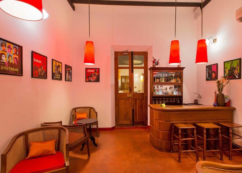 Pondicherry Pondicherry Bar (on property)