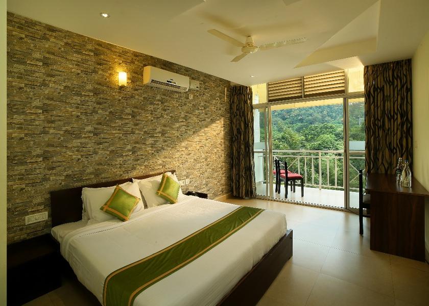 Kerala Munnar Rivelle Retreat