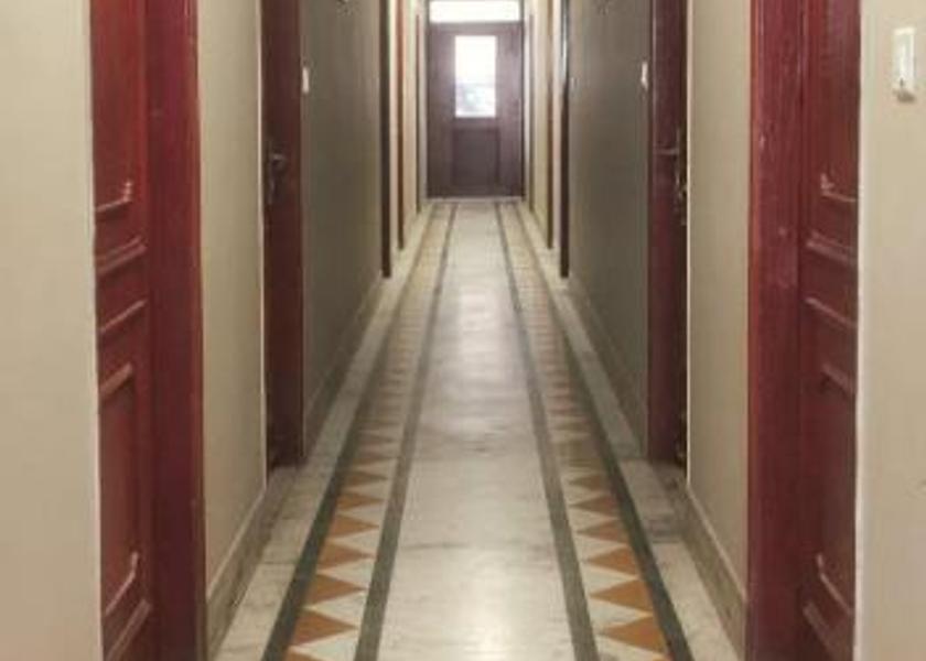 Uttar Pradesh Lucknow Public Areas