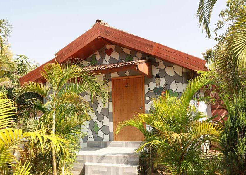 Bihar Bodh Gaya Woodland Cottage Room 