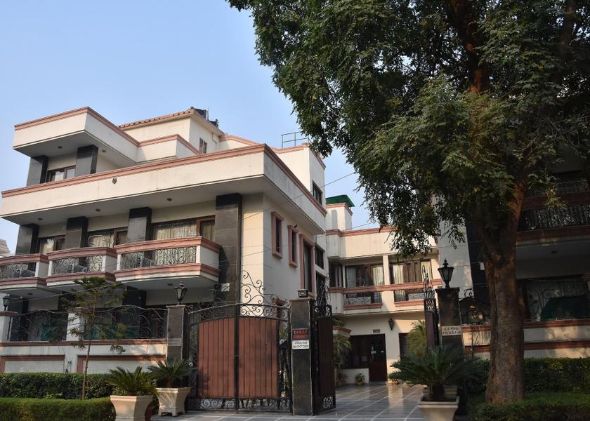 Haryana Gurugram Hotel Exterior