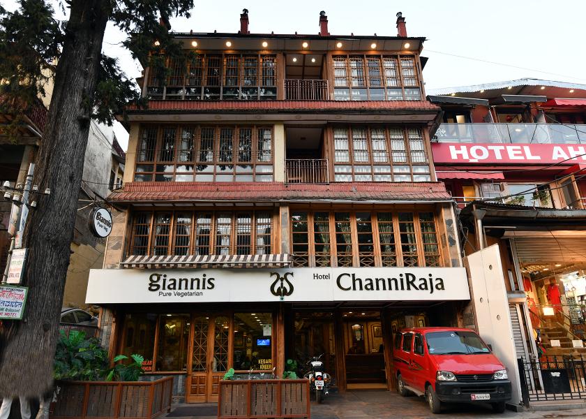 Uttarakhand Nainital Hotel Exterior