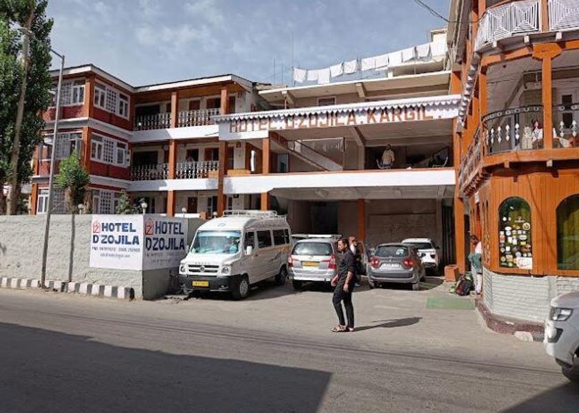 Ladakh Kargil Hotel Exterior