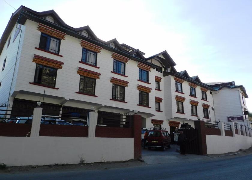 Ladakh Kargil Hotel Exterior