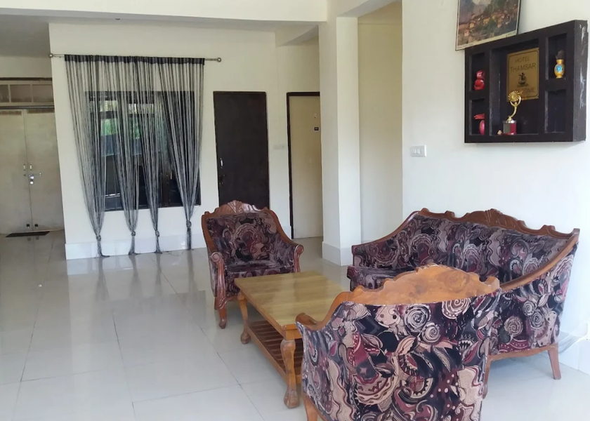 Himachal Pradesh Palampur Public Areas