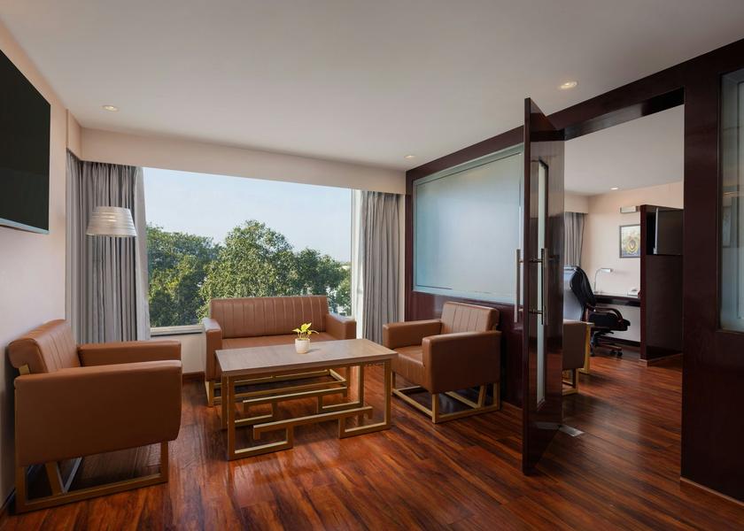 Living Room - Sofas - TV