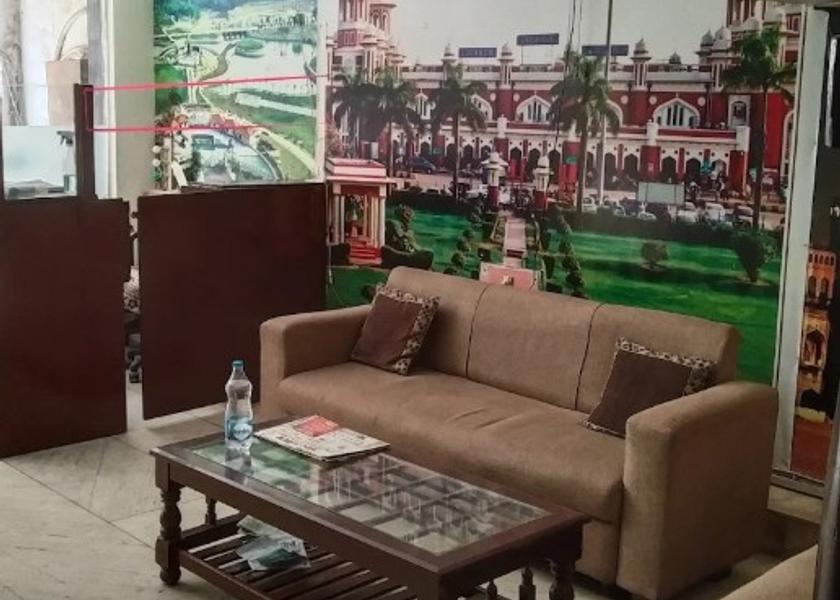 Uttar Pradesh Lucknow Public Areas