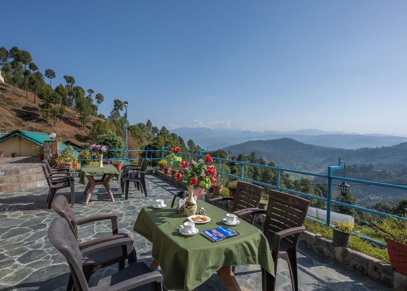 Uttarakhand Kausani Terrace/patio