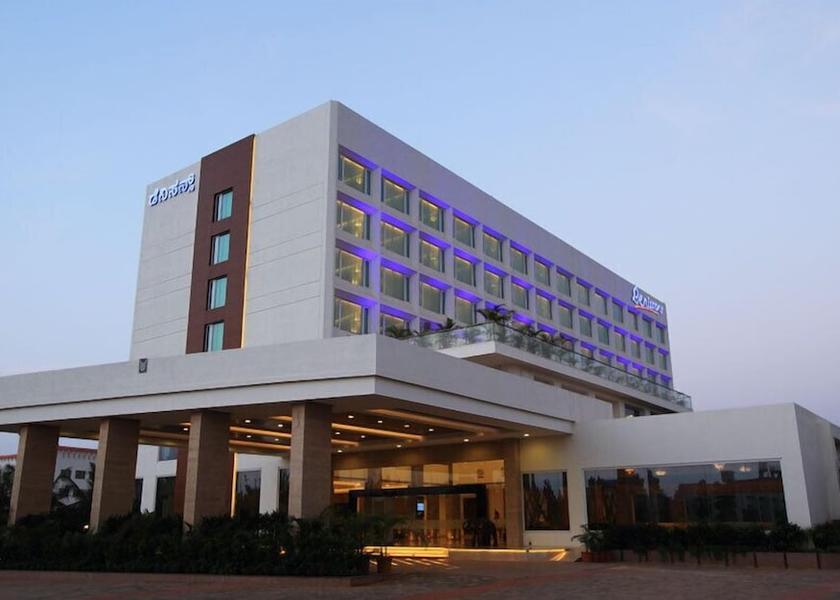 Karnataka Hubli Front of property - evening/night