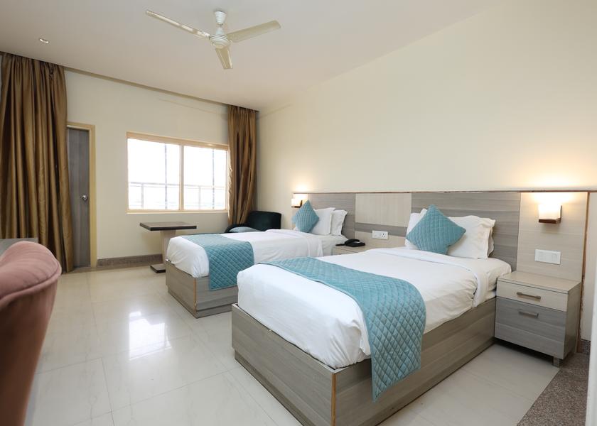 Rajasthan Neemrana 1 Twin Bed, Smoking