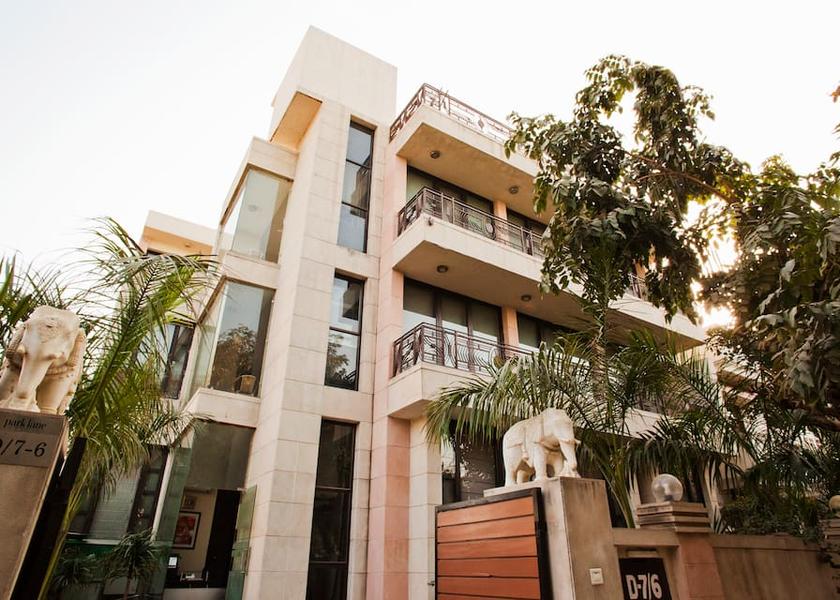Haryana Gurugram Hotel Exterior