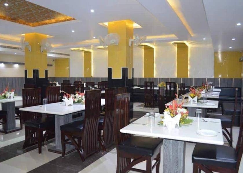 Uttar Pradesh Chitrakoot Dham Food & Dining