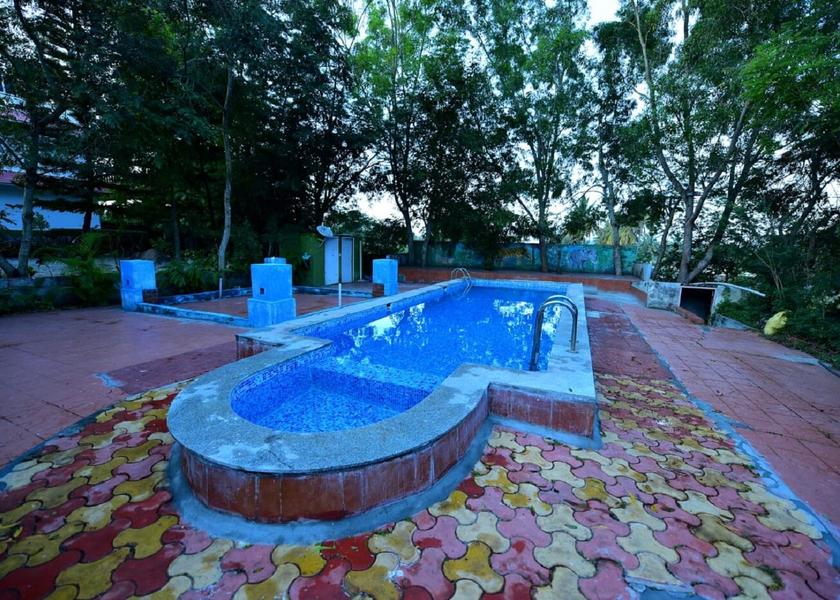 Tamil Nadu Masinagudi Pool