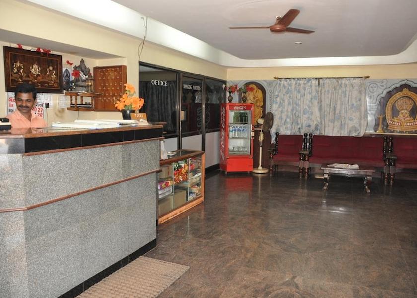 Karnataka Gokarna Public Areas