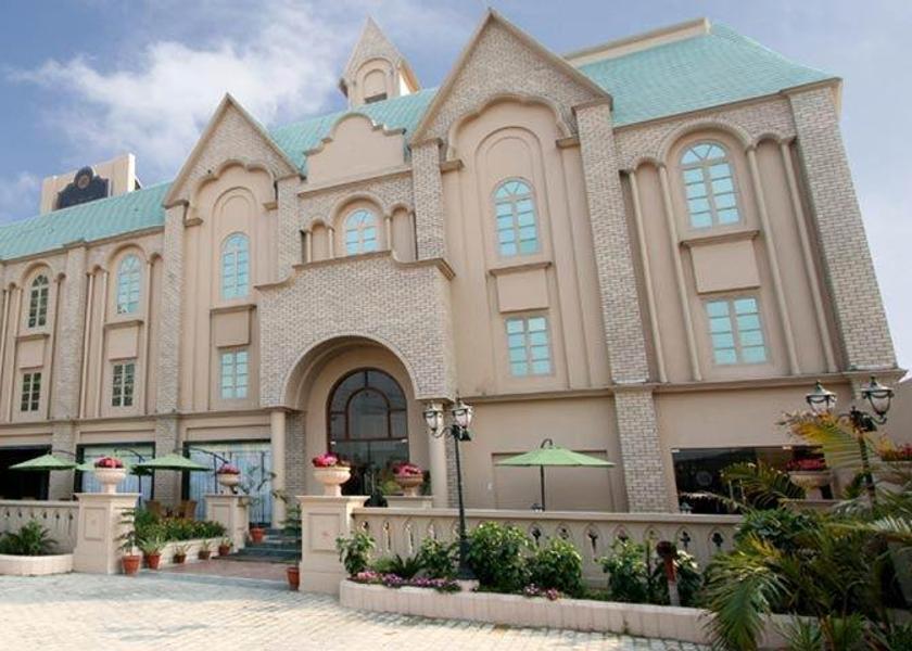 Uttarakhand Rudrapur Hotel Exterior