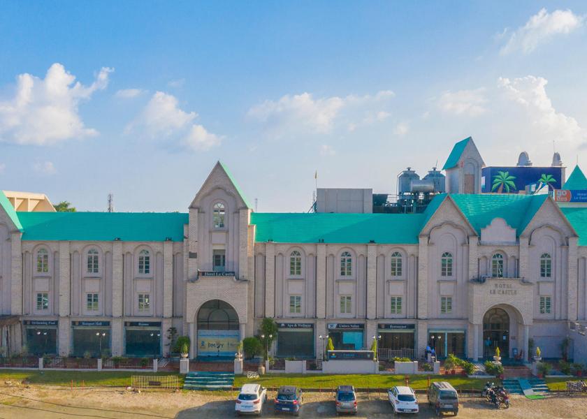 Uttarakhand Rudrapur Hotel Exterior
