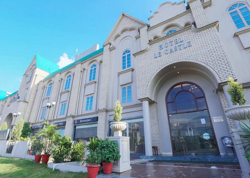Uttarakhand Rudrapur Hotel Exterior