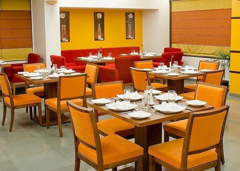 Maharashtra Pune Dining