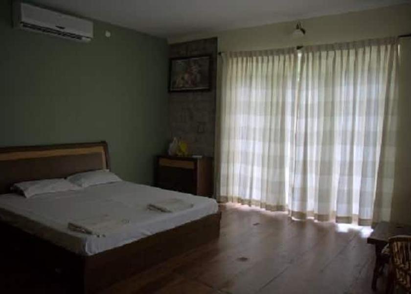 Kerala Pariyaram Standard Room