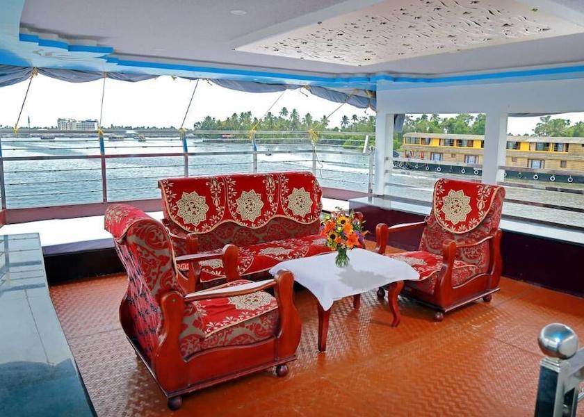 Kerala Alleppey Interior Entrance