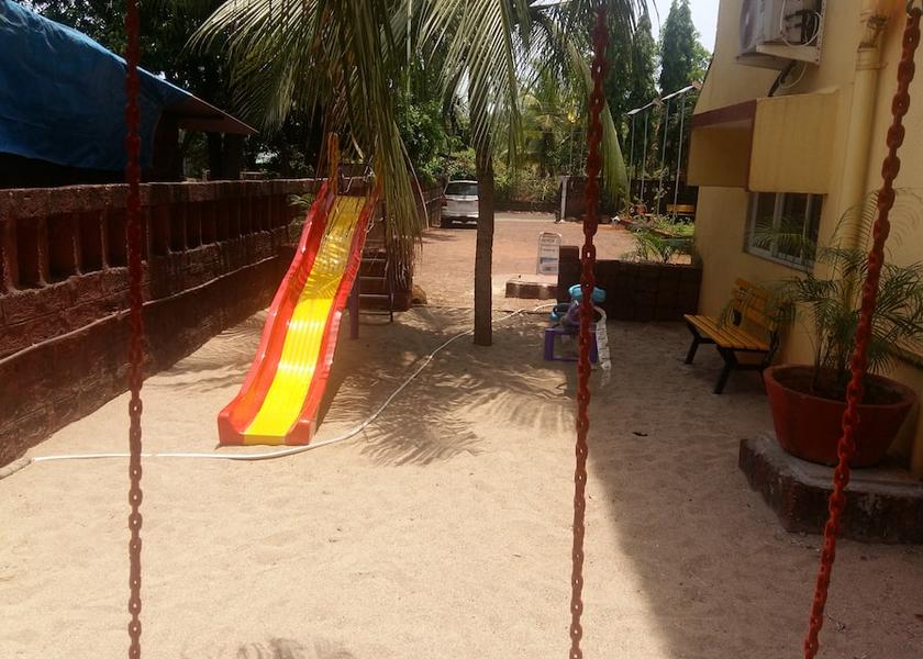 Maharashtra Guhagar Kids play area