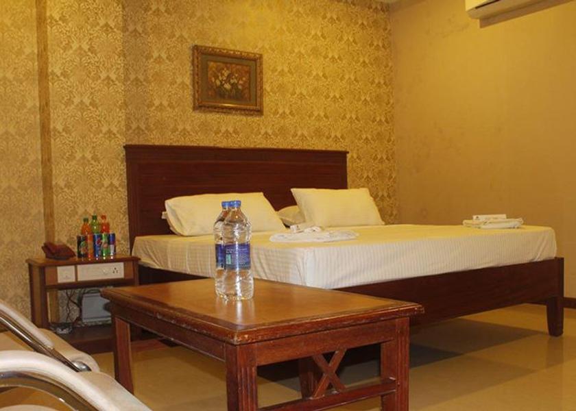 Tamil Nadu Thiruchendur Deluxe Double Room