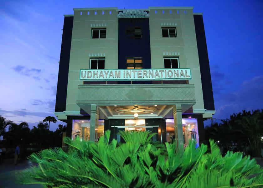 Tamil Nadu Thiruchendur Hotel Exterior