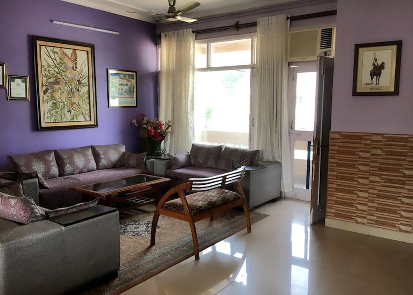 Jammu and Kashmir Jammu Bedroom Sitting Area