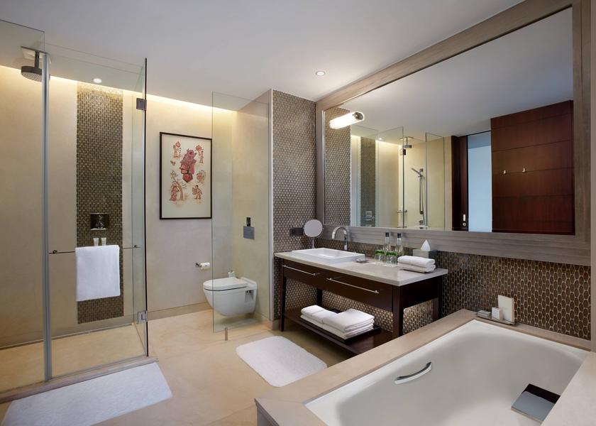 Karnataka Bangalore Deluxe Bathroom