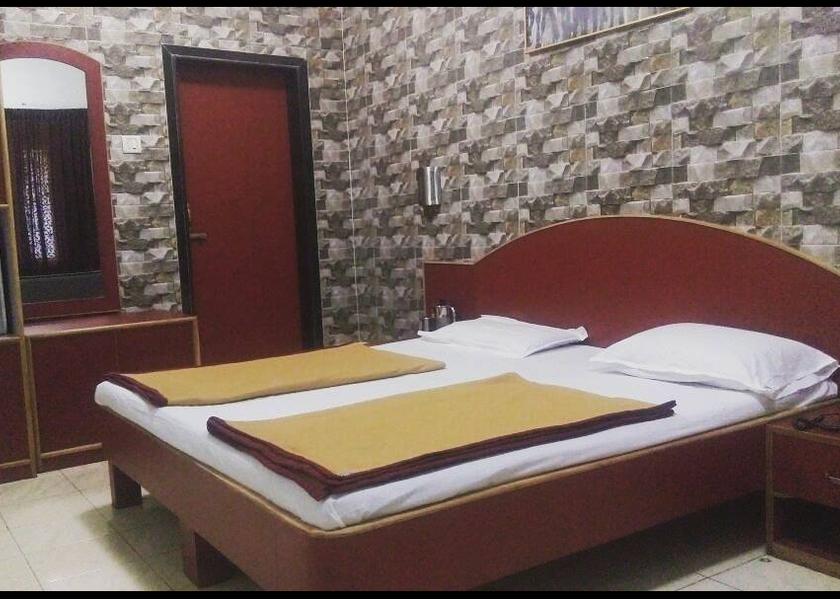 Maharashtra Matheran room interior