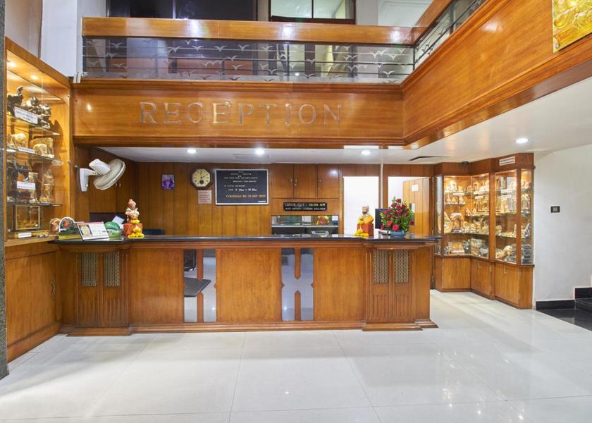 Maharashtra Kolhapur Food & Dining
