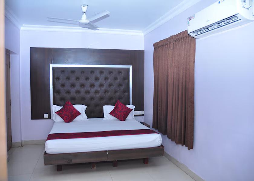 Tamil Nadu Kumbakonam Superior Room AC