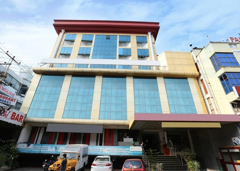 Kerala Thrissur Hotel Exterior