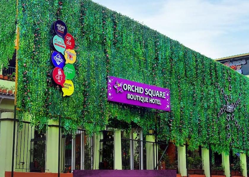 Tamil Nadu Coonoor orchid square boutique rzsiem