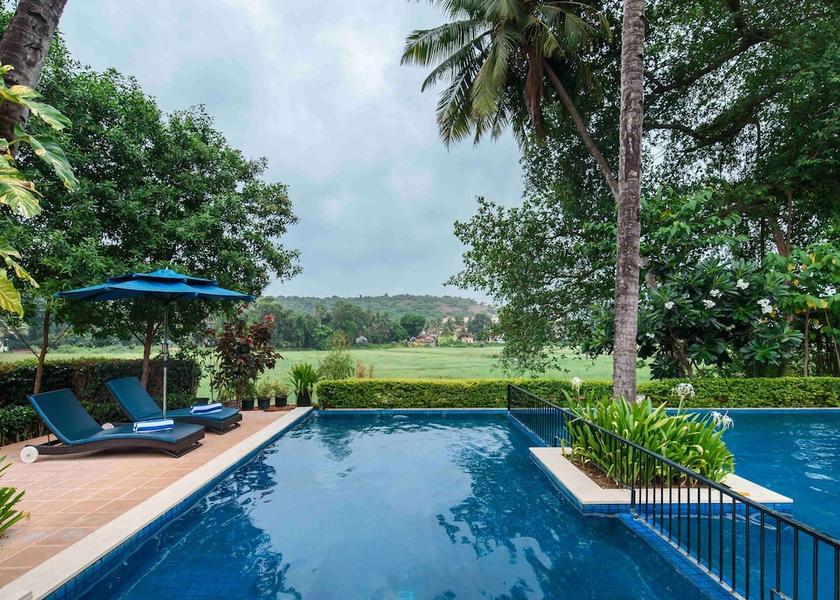 Goa Candolim Pool