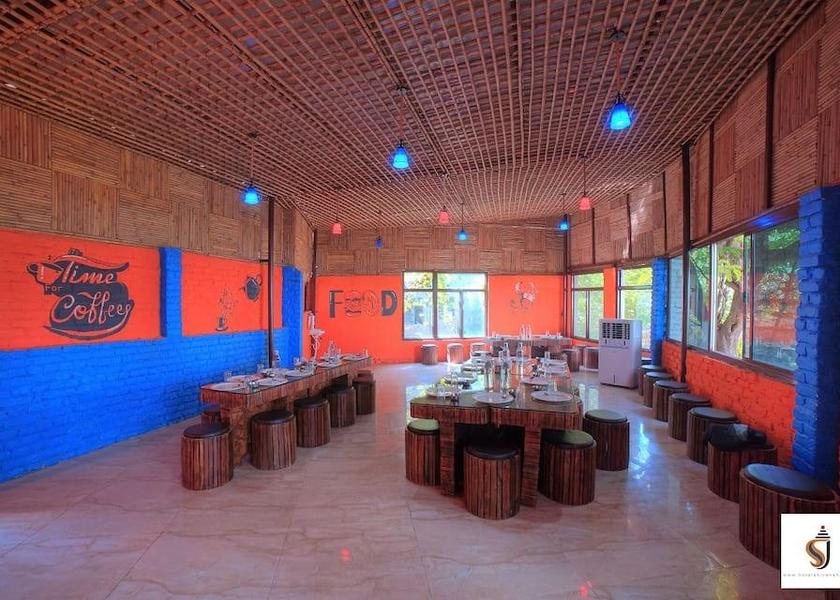 Uttarakhand Rishikesh Food & Dining